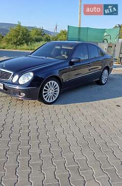 Седан Mercedes-Benz E-Class 2002 в Ивано-Франковске