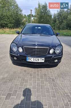 Седан Mercedes-Benz E-Class 2006 в Львові