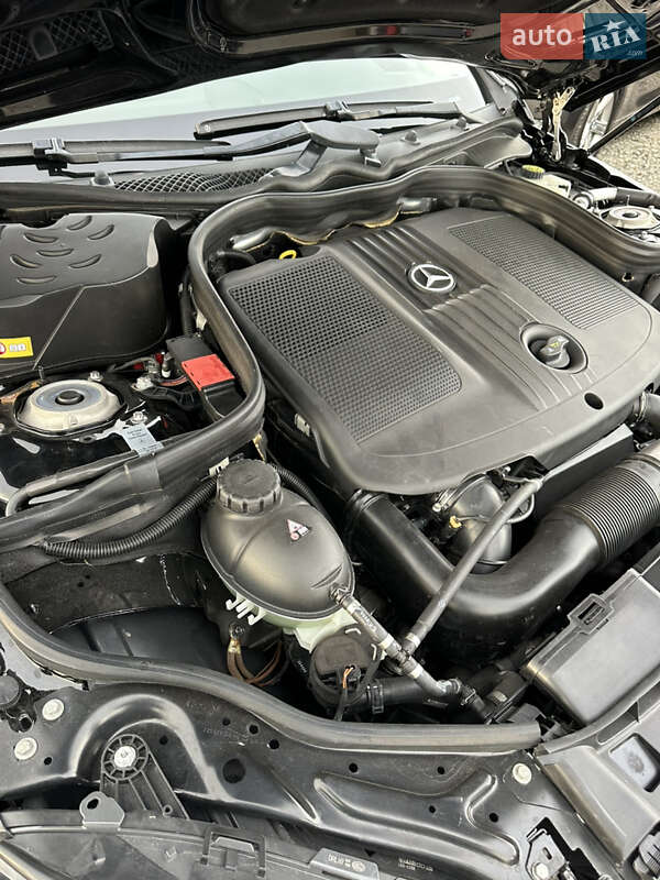 Седан Mercedes-Benz E-Class 2013 в Ивано-Франковске
