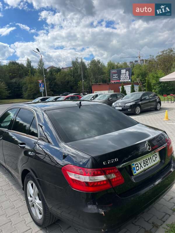 Седан Mercedes-Benz E-Class 2009 в Хмельницком