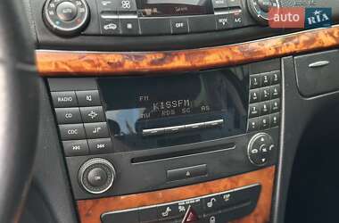 Седан Mercedes-Benz E-Class 2008 в 