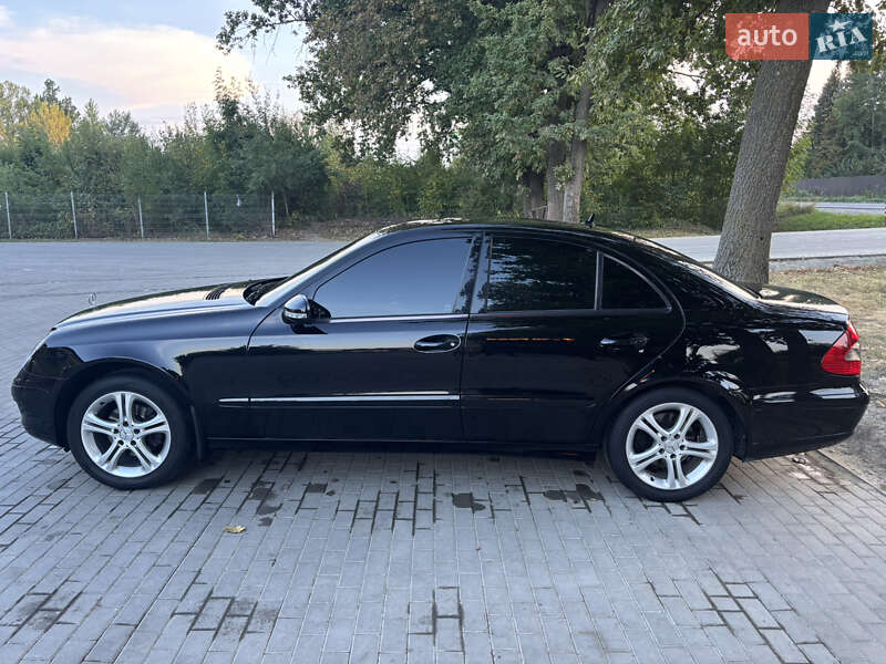 Седан Mercedes-Benz E-Class 2008 в Ивано-Франковске