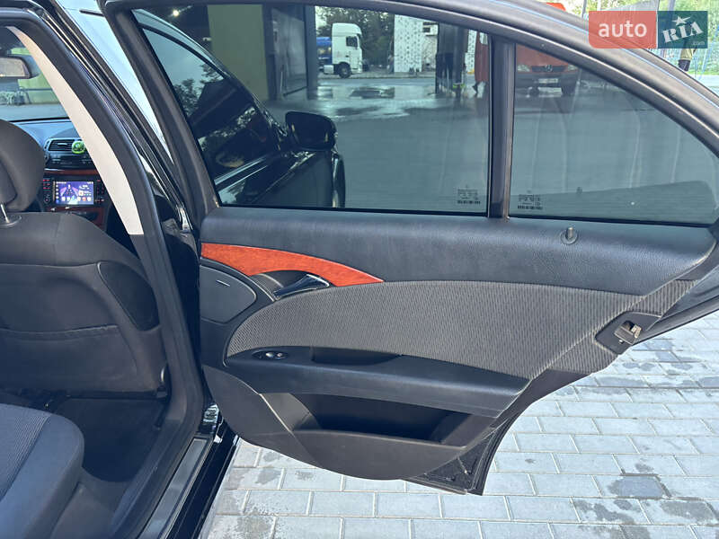 Седан Mercedes-Benz E-Class 2008 в Ивано-Франковске