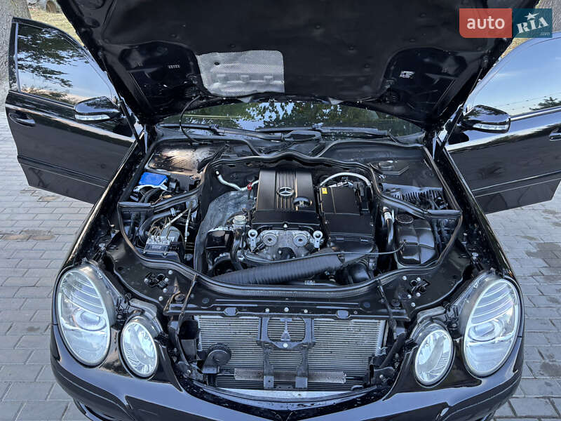Седан Mercedes-Benz E-Class 2008 в Ивано-Франковске