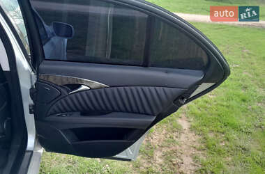 Седан Mercedes-Benz E-Class 2009 в 