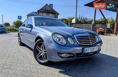 Седан Mercedes-Benz E-Class 2004 в 