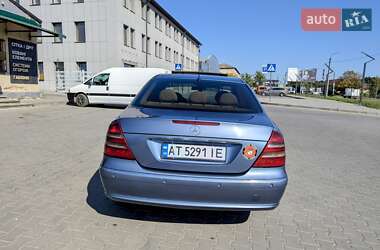 Седан Mercedes-Benz E-Class 2004 в 