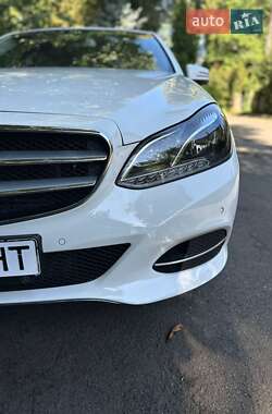 Седан Mercedes-Benz E-Class 2015 в 