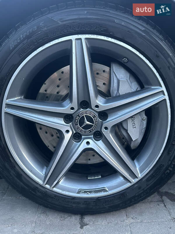 Універсал Mercedes-Benz E-Class 2017 в Львові