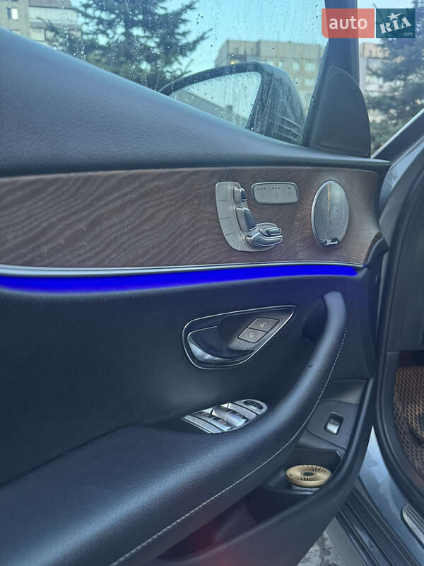 Універсал Mercedes-Benz E-Class 2017 в Львові