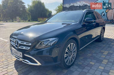 Универсал Mercedes-Benz E-Class 2017 в 