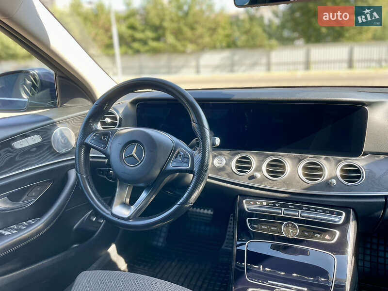Універсал Mercedes-Benz E-Class 2017 в Луцьку