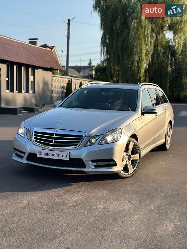 Mercedes-Benz E-Class 2012