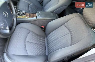 Седан Mercedes-Benz E-Class 2004 в 