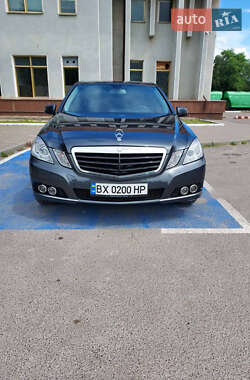 Mercedes-Benz E-Class 2010