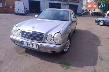 Седан Mercedes-Benz E-Class 1996 в 