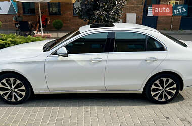 Седан Mercedes-Benz E-Class 2018 в 