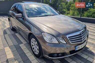 Mercedes-Benz E-Class 2010 Mercedes-Benz E-Class 2010