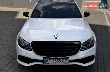 Седан Mercedes-Benz E-Class 2018 в 