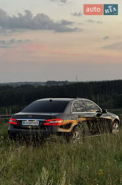 Mercedes-Benz E-Class 2012