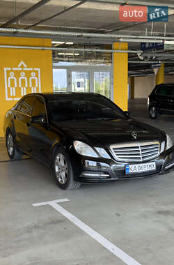 Седан Mercedes-Benz E-Class 2012 в 