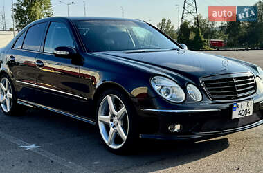 Седан Mercedes-Benz E-Class 2004 в Києві