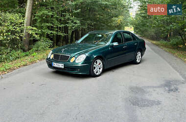 Седан Mercedes-Benz E-Class 2002 в 