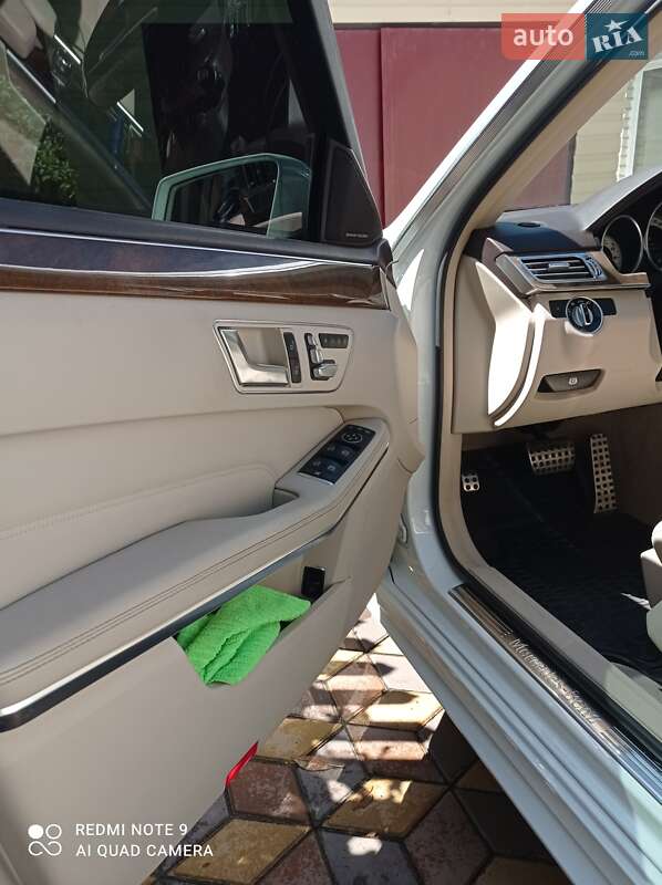 Седан Mercedes-Benz E-Class 2015 в Умани
