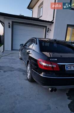 Седан Mercedes-Benz E-Class 2010 в 