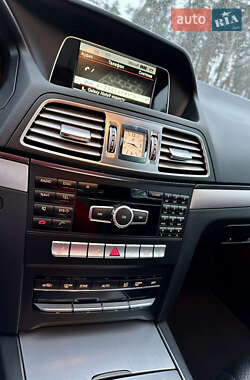 Купе Mercedes-Benz E-Class 2013 в 