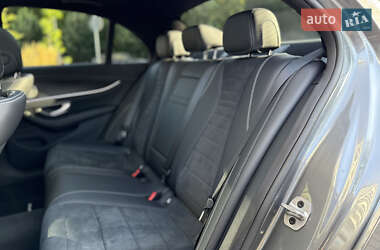 Седан Mercedes-Benz E-Class 2023 в 