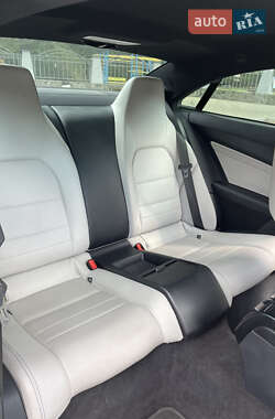 Купе Mercedes-Benz E-Class 2013 в 