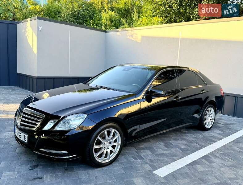 Mercedes-Benz E-Class 2012