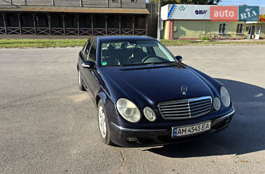 Седан Mercedes-Benz E-Class 2005 в Андрушевке