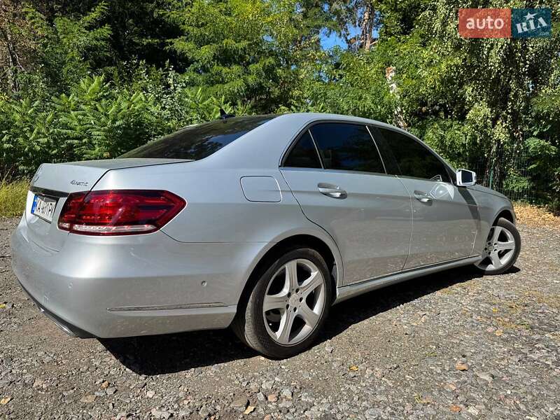 Седан Mercedes-Benz E-Class 2014 в Киеве