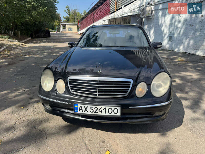 Mercedes-Benz E-Class 2003