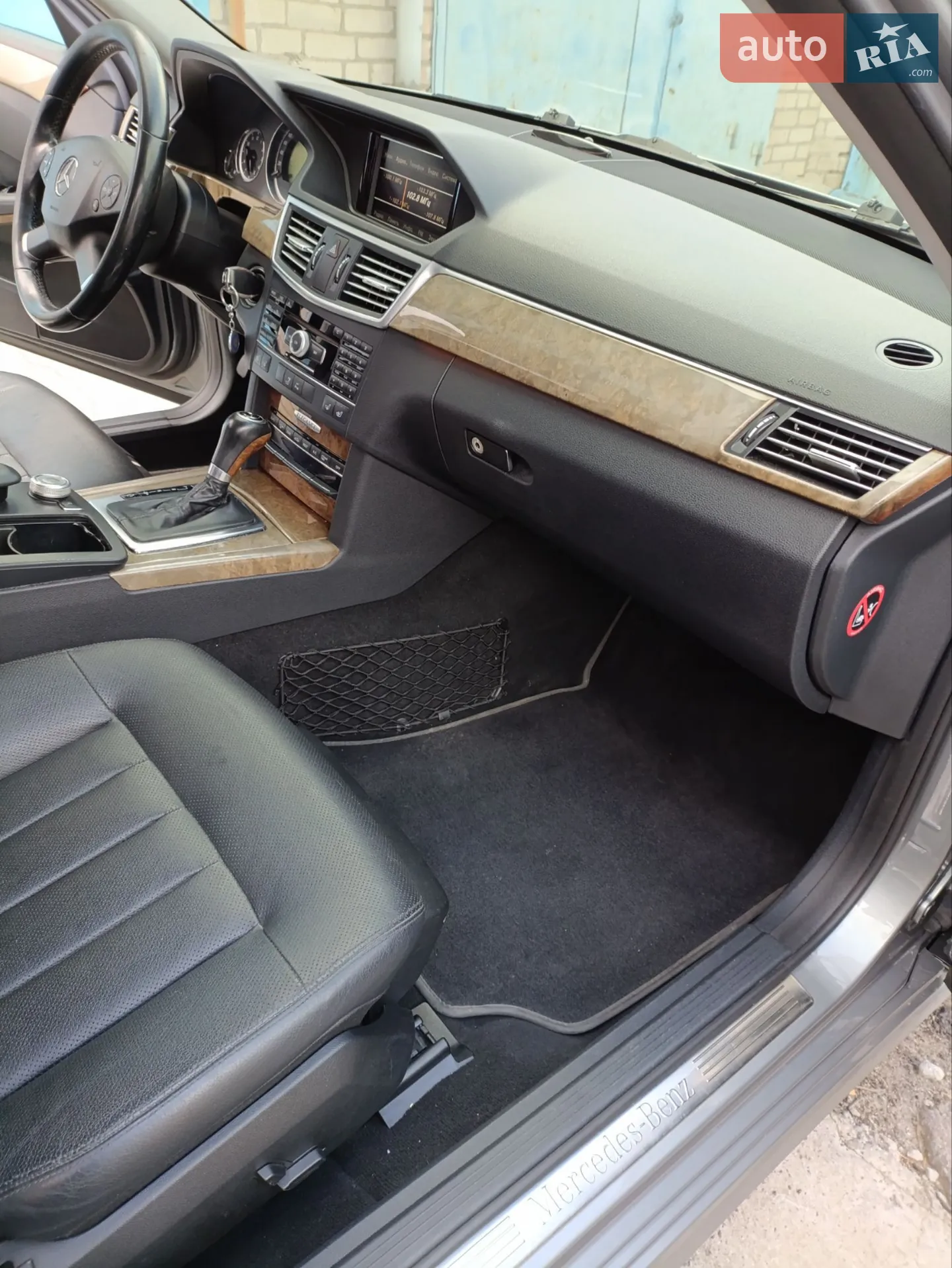 2011 Mercedes-Benz E-klasse - мініатюра 28