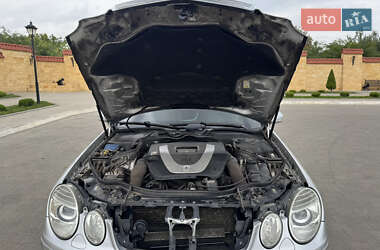 Седан Mercedes-Benz E-Class 2006 в 