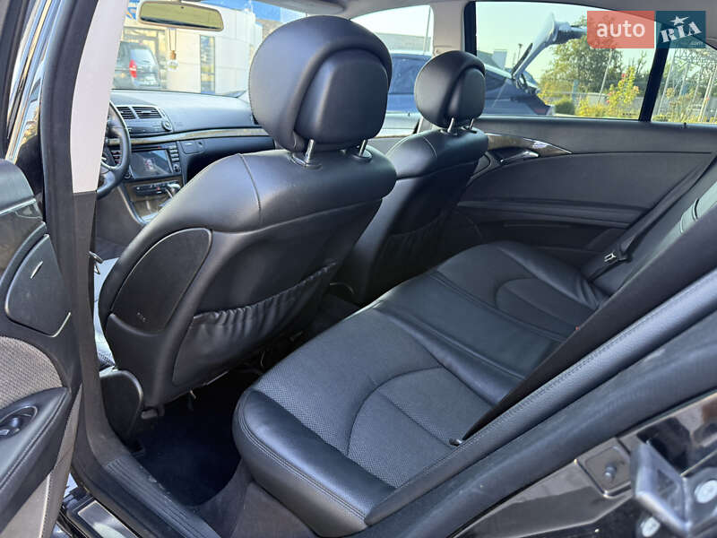 Седан Mercedes-Benz E-Class 2007 в Хмельницком