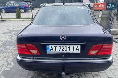 Седан Mercedes-Benz E-Class 1998 в 