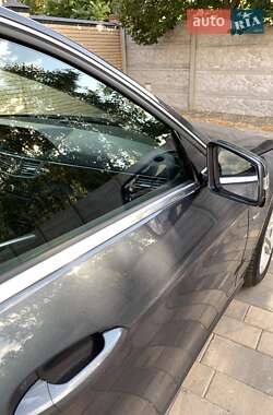 Седан Mercedes-Benz E-Class 2012 в 