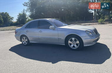 Седан Mercedes-Benz E-Class 2003 в Дніпрі