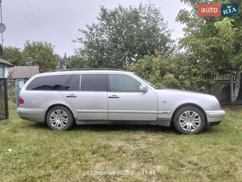 Універсал Mercedes-Benz E-Class 1997 в Старій Вижівці