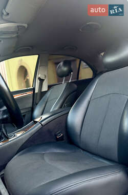 Седан Mercedes-Benz E-Class 2003 в 