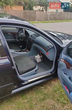 Седан Mercedes-Benz E-Class 2003 в 