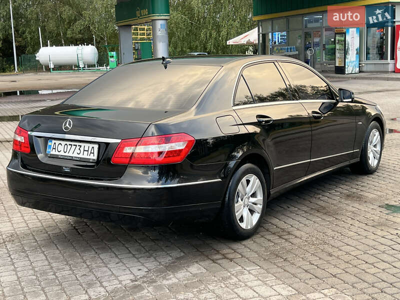 Седан Mercedes-Benz E-Class 2009 в Ковеле