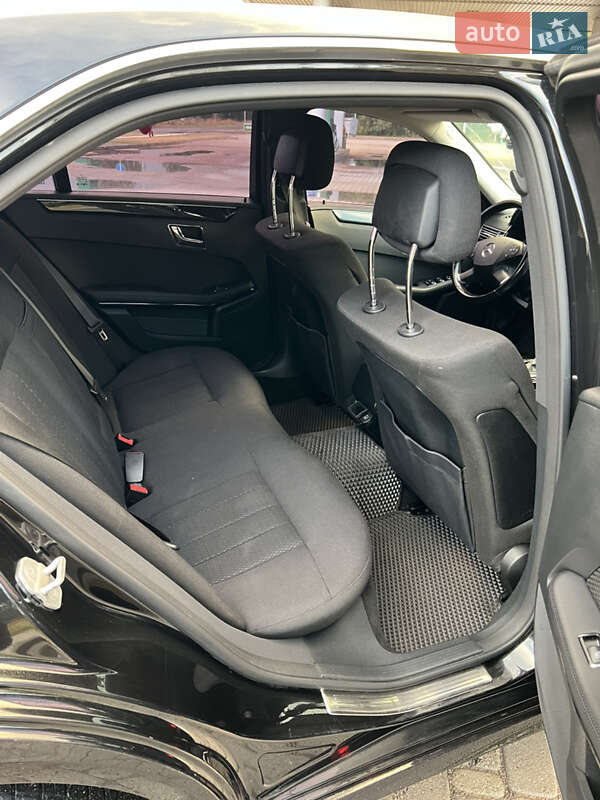 Седан Mercedes-Benz E-Class 2009 в Ковеле