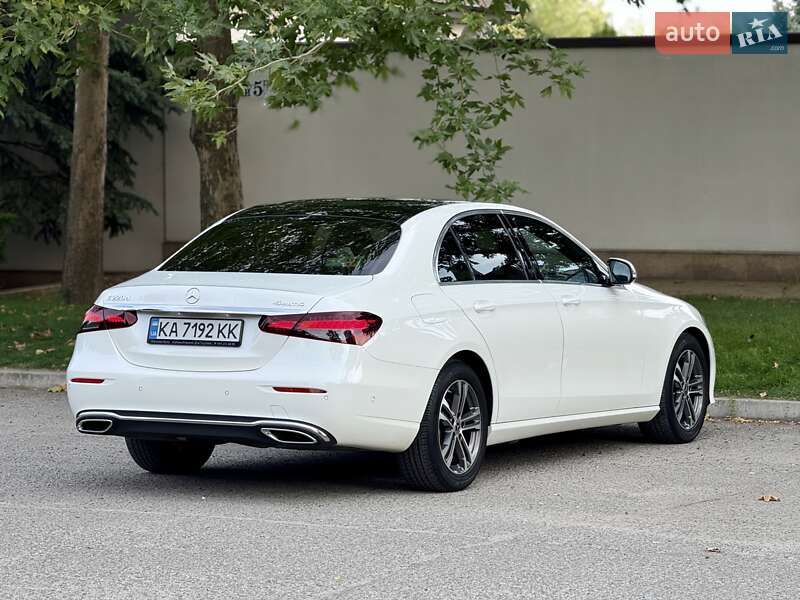 Седан Mercedes-Benz E-Class 2020 в Днепре