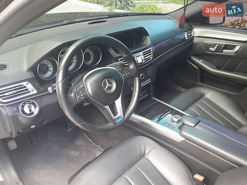 Седан Mercedes-Benz E-Class 2015 в Дрогобичі