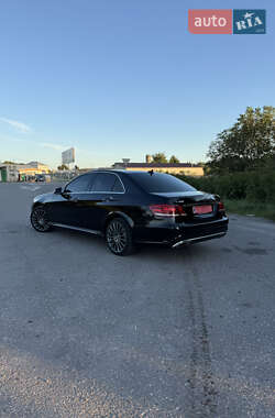 Седан Mercedes-Benz E-Class 2015 в 